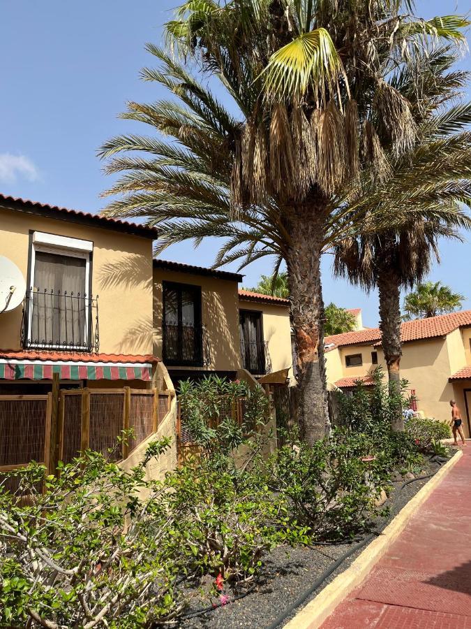 Surf & Chill 69, Quiet Oasis With Community Swimmingpool