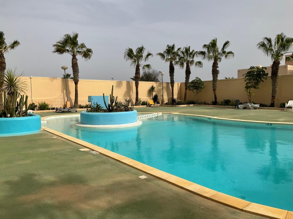 Surf & Chill 69, Quiet Oasis With Community Swimmingpool Casa vacanze *